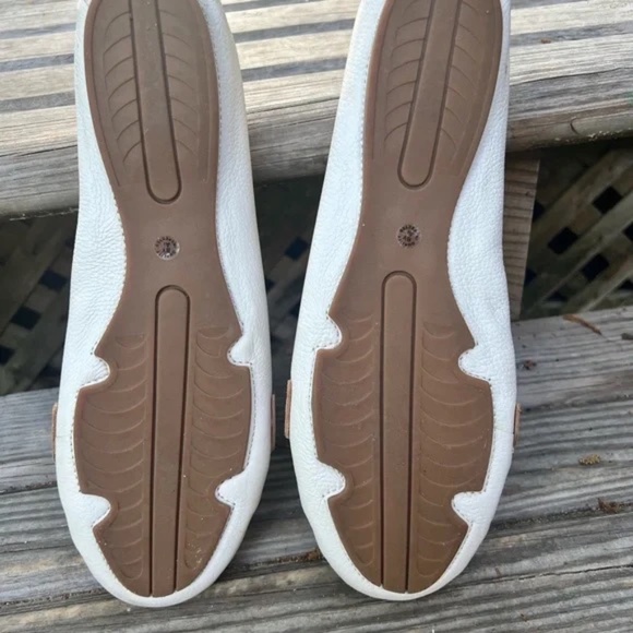St. John's Bay Leather Women's White and Brown Loafers Size 9.5 - Picture 5 of 6